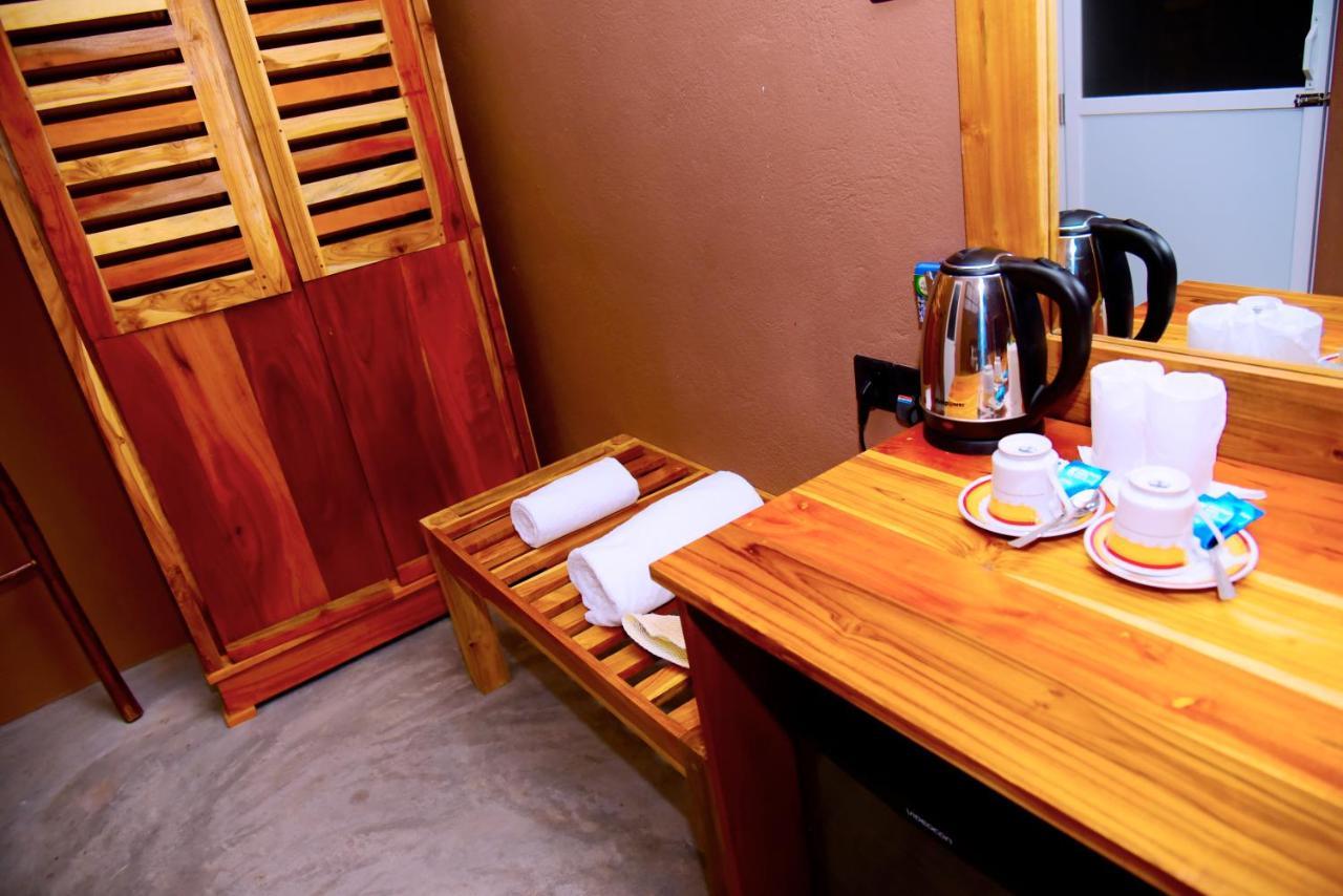 Coco Village Hotel Chilaw Bangadeniya Exterior foto